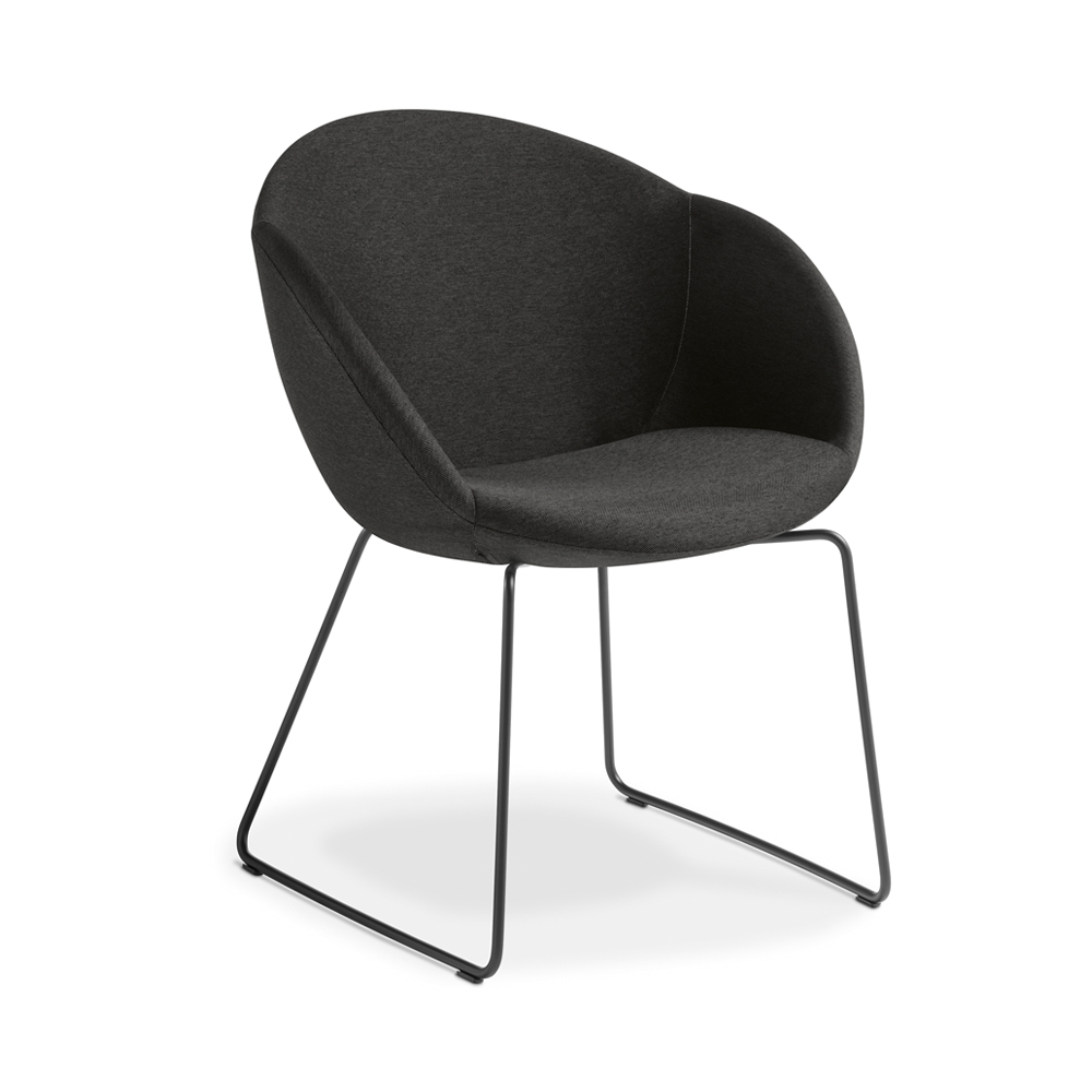 amelia-black-sled-beachcomber-graphite