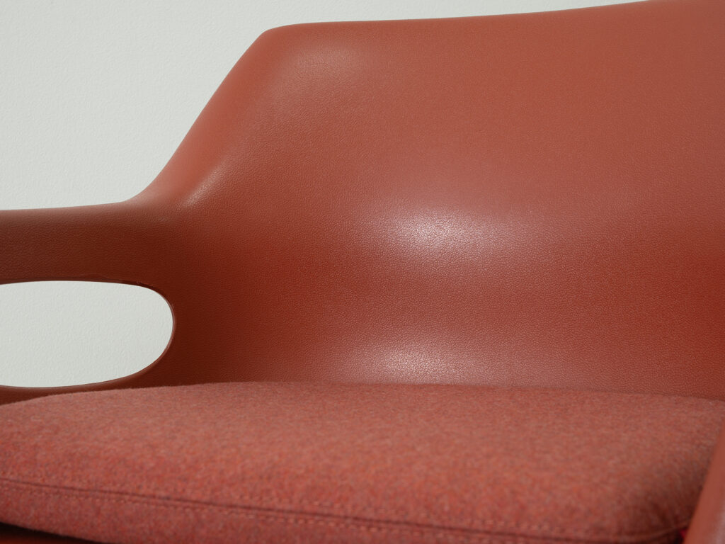 updated-hobnob-close-up-image
